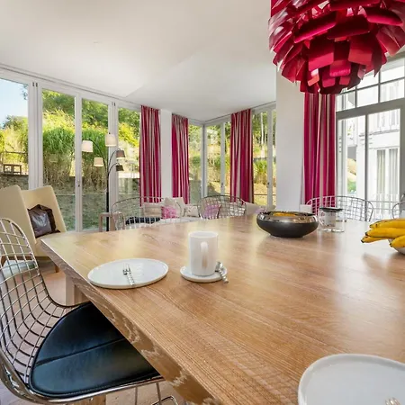 Villa Theres Dolphin شقة
